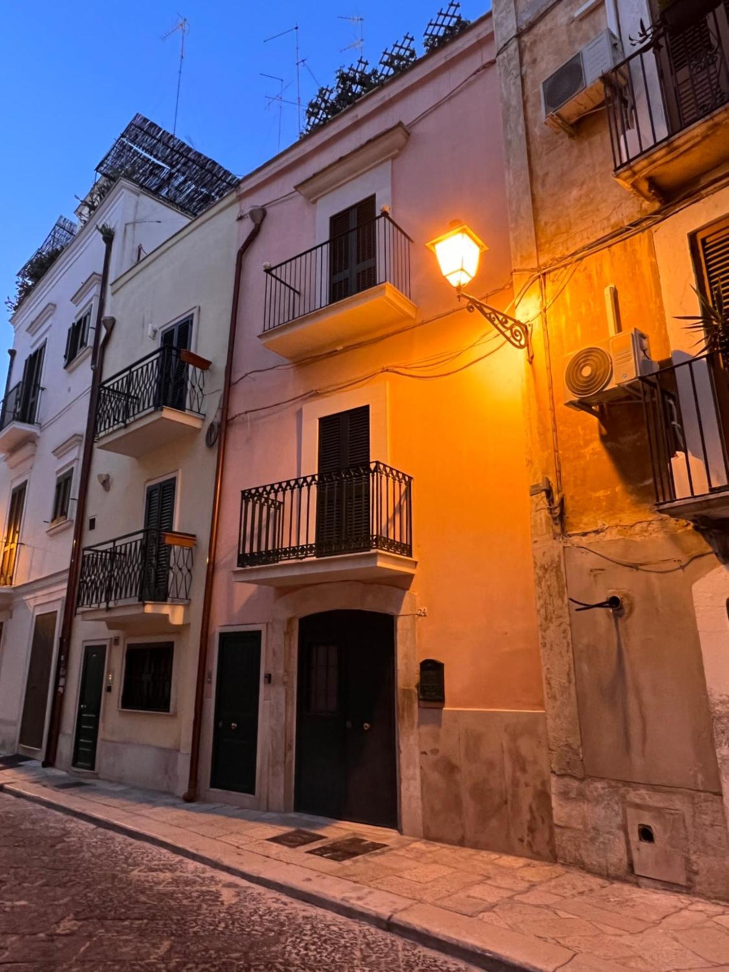 Dimora Le Scalette Apartment Bari Extérieur photo