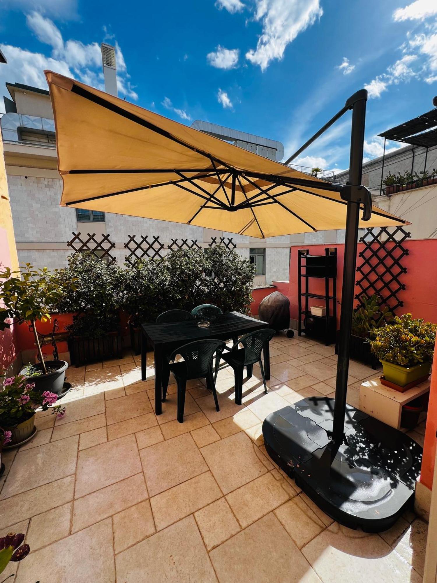 Dimora Le Scalette Apartment Bari Extérieur photo